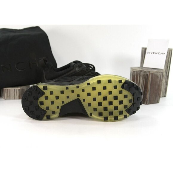 Givenchy GIV 1 Black Calf Leather Oversize Sneakers 38.5 NIB - Picture 10 of 12